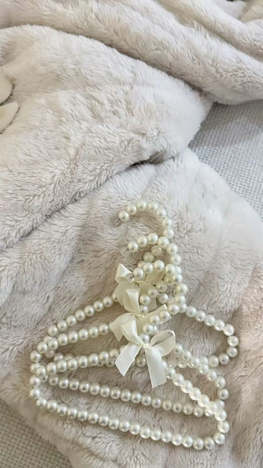 Pearl Hangers for Baby Clothes with Bow – Set of 6, Nursery Decor